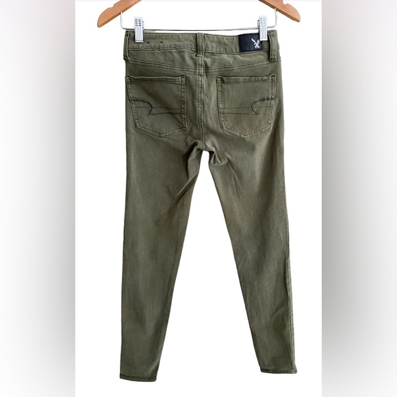 American Eagle Outfitters: Olive Green Jeans - Picture 3 of 17